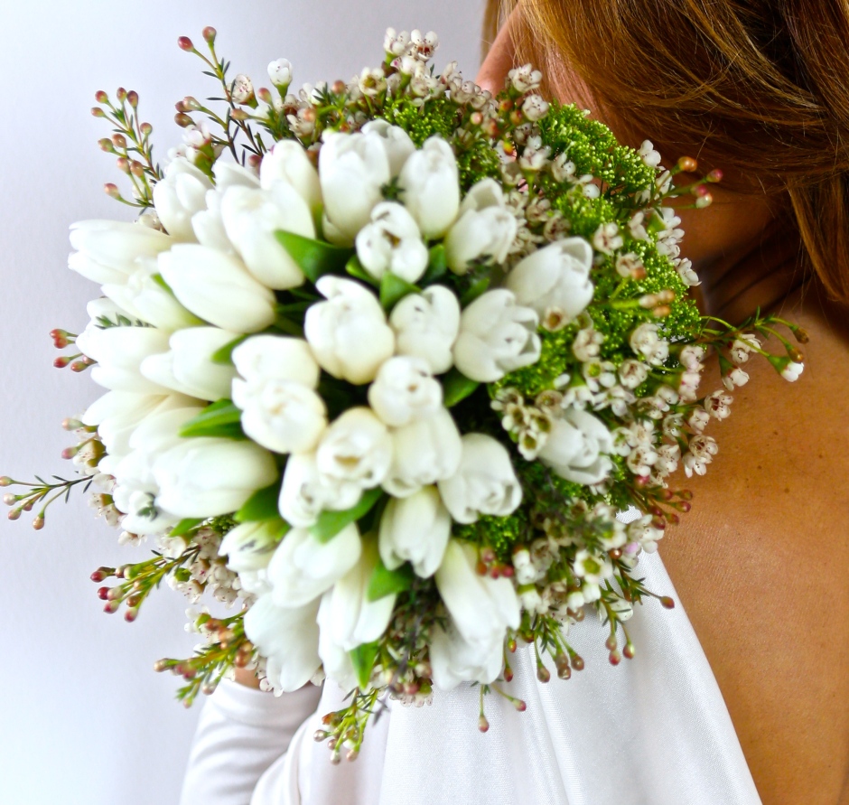 Bridal bouquet made ​​up tupipano, trachelium, wax flower